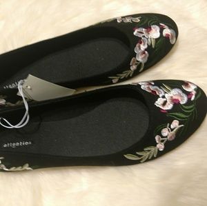 Floral Embroidered Flats